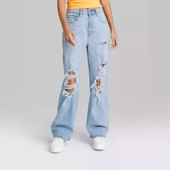 Wild Fable Women's Super-High Rise Baggy Jeans Light Wash Blue Size 00 - Picture 1 of 6